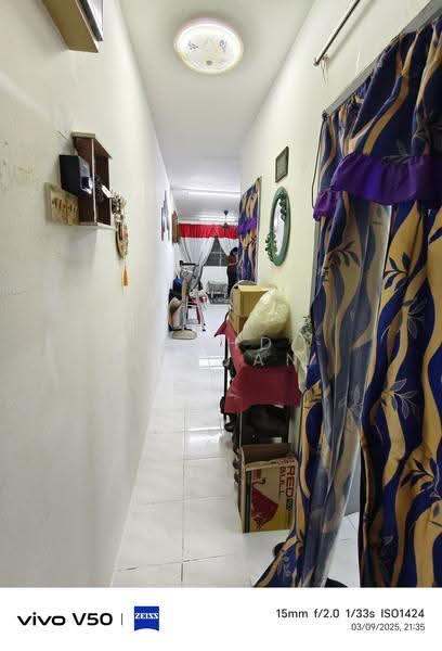 Rumah Flat untuk Dijual di Lestari Apartment - Mohd Riduan - Corridor - PropertyGuru.com.my