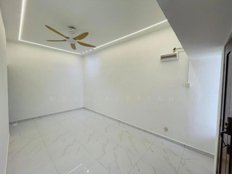 1-storey Terraced House for Sale in Taman Petaling Indah (Klang) - Mohd Adryzam - Interior - PropertyGuru.com.my