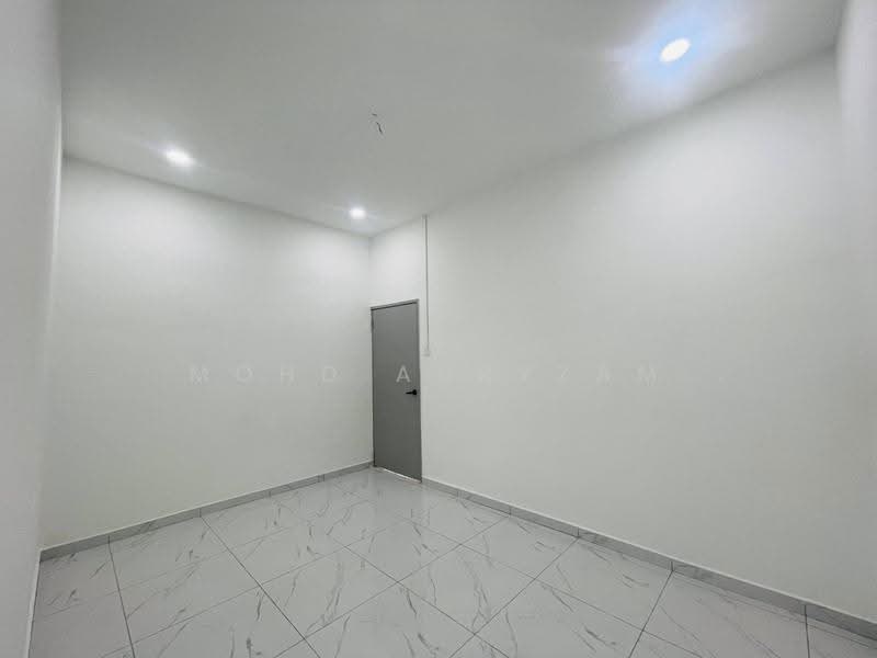 1-storey Terraced House for Sale in Taman Petaling Indah (Klang) - Mohd Adryzam - PropertyGuru.com.my