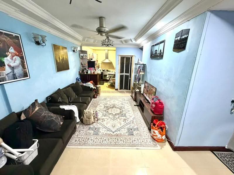 Kondominium untuk Dijual di Indah Condominium - Pauline Chong - Living Room - PropertyGuru.com.my