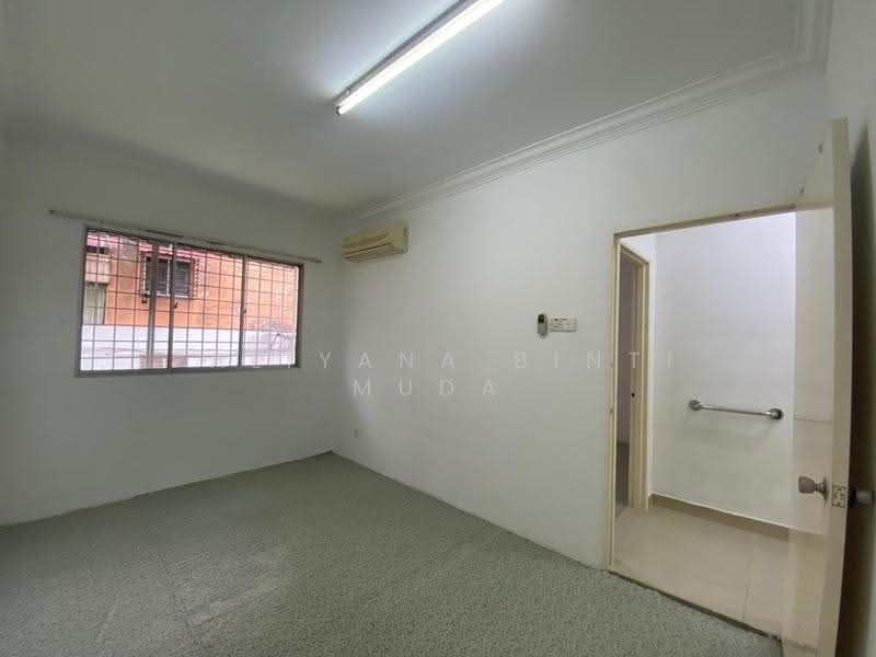 Flat for Sale at Sri Indah - Faliyana binti Muda - PropertyGuru.com.my