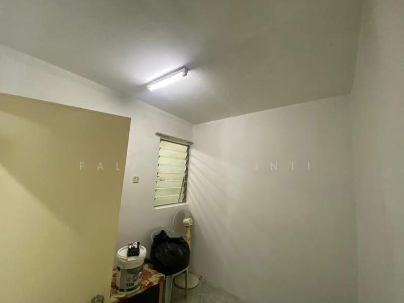 Flat for Sale at Sri Indah - Faliyana binti Muda - PropertyGuru.com.my