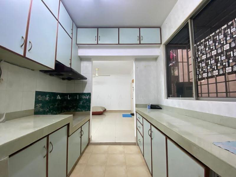 Flat for Sale at Sri Indah - Faliyana binti Muda - PropertyGuru.com.my