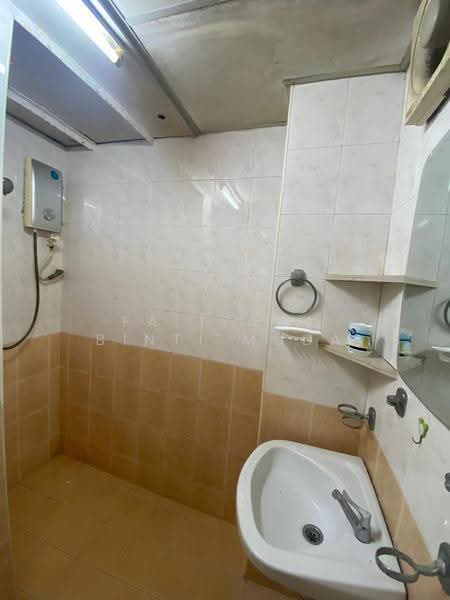 Flat for Sale at Sri Indah - Faliyana binti Muda - PropertyGuru.com.my
