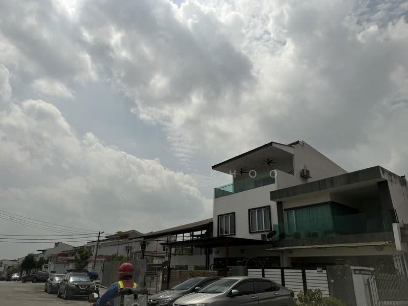 2-storey Terraced House for Sale in Sri Petaling (Kuala Lumpur) - John Khoo - Exterior - PropertyGuru.com.my