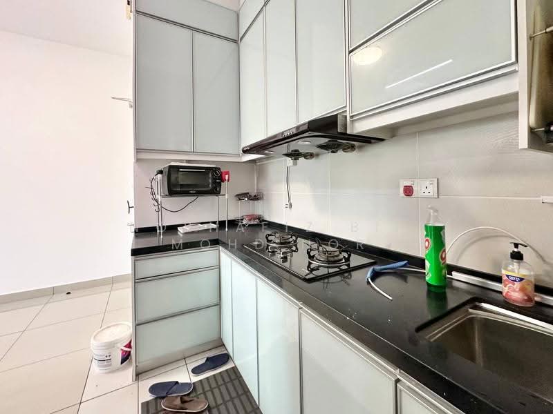 Kediaman Servis untuk Dijual di Almyra Residences - Norhafiz Bin Mohd Nor - Kitchen - PropertyGuru.com.my