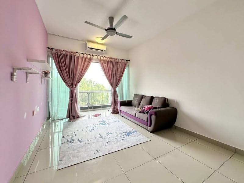 Kediaman Servis untuk Dijual di Almyra Residences - Norhafiz Bin Mohd Nor - Living Room - PropertyGuru.com.my