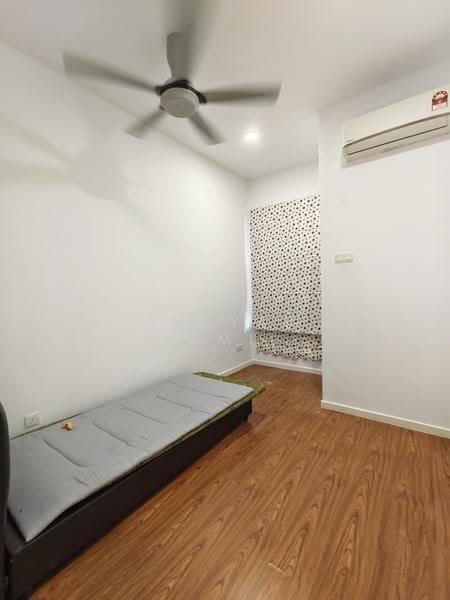 3-storey Terraced House for Sale in Alam Impian (Shah Alam) - Amsyar Jamil - PropertyGuru.com.my