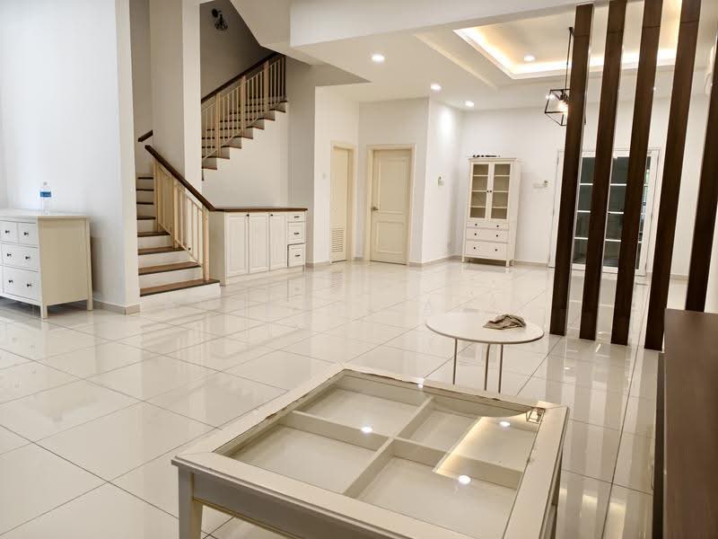 3-storey Terraced House for Sale in Alam Impian (Shah Alam) - Amsyar Jamil - PropertyGuru.com.my