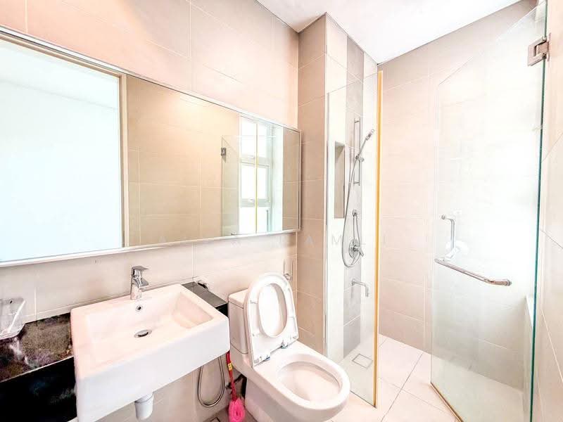 Rumah Teres 3-Tingkat untuk Dijual di Bukit Jelutong (Shah Alam) - Aida Ramli - PropertyGuru.com.my