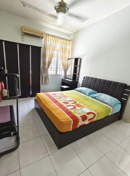 Pangsapuri untuk Disewa di Pangsapuri Sri Mekar 1 - Yvonne Lee - Bedroom - PropertyGuru.com.my