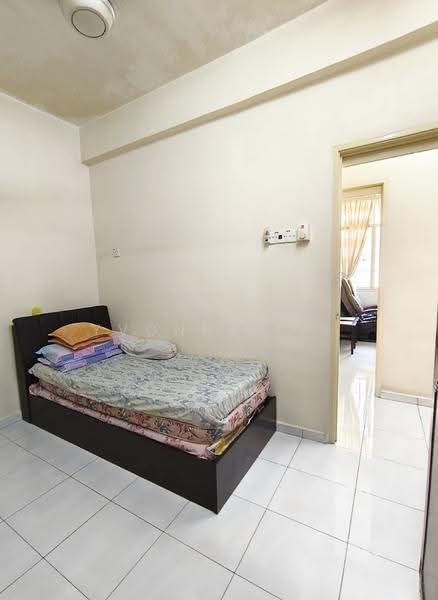 Pangsapuri untuk Disewa di Pangsapuri Sri Mekar 1 - Yvonne Lee - Bedroom - PropertyGuru.com.my