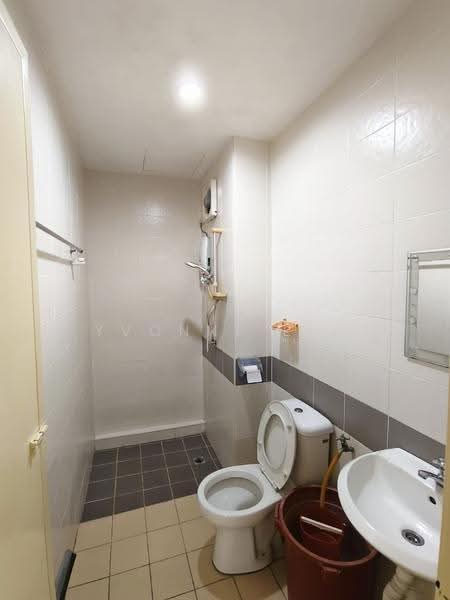 Pangsapuri untuk Disewa di Pangsapuri Sri Mekar 1 - Yvonne Lee - Bathroom - PropertyGuru.com.my