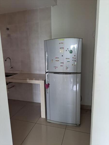 Condominium for Rent at Residensi Zamrud - Benny Lee - Kitchen - PropertyGuru.com.my