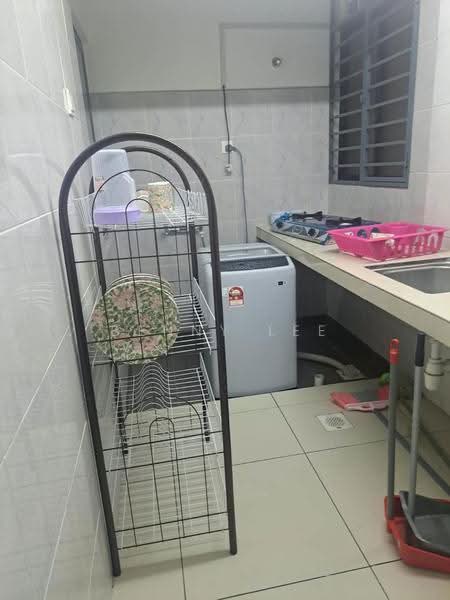 Condominium for Rent at Residensi Zamrud - Benny Lee - Kitchen - PropertyGuru.com.my