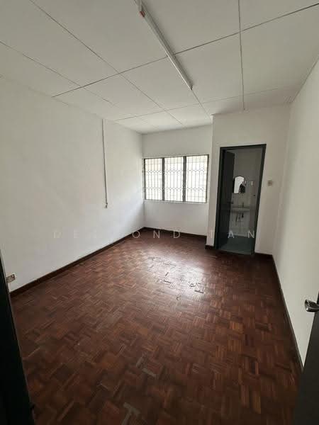 2-storey Terraced House for Sale in Damansara Jaya (Petaling Jaya) - Desmond Tan - Interior - PropertyGuru.com.my
