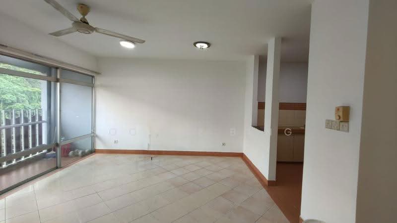 Kondominium untuk Dijual di Perdana Exclusive - Soo See Beng - Living Room - PropertyGuru.com.my