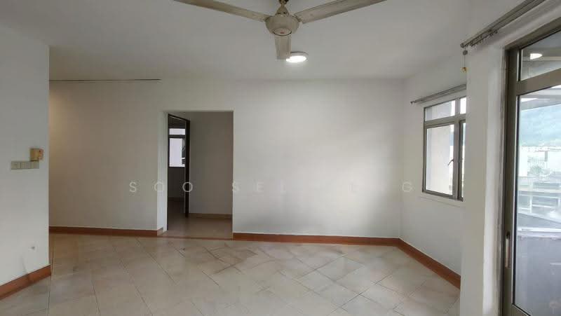 Kondominium untuk Dijual di Perdana Exclusive - Soo See Beng - Living Room - PropertyGuru.com.my