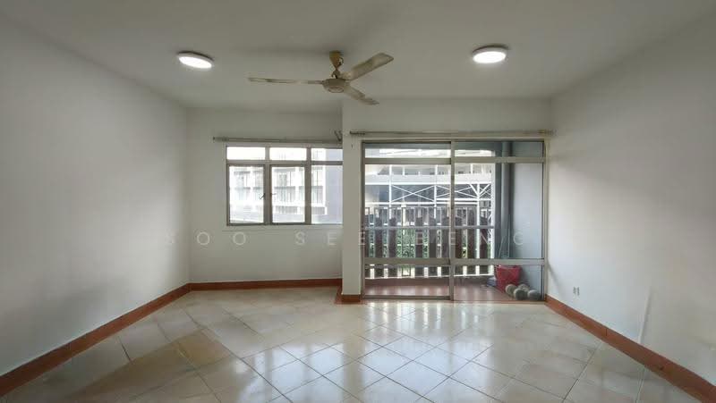 Kondominium untuk Dijual di Perdana Exclusive - Soo See Beng - Living Room - PropertyGuru.com.my