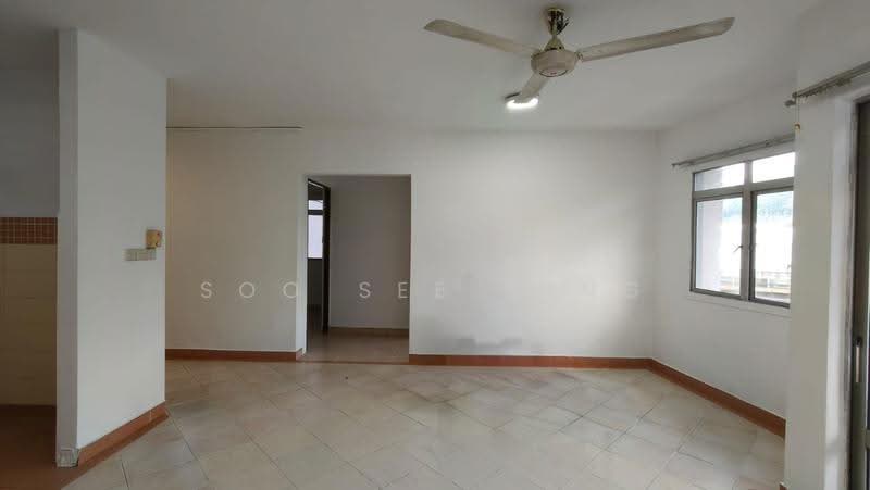 Kondominium untuk Dijual di Perdana Exclusive - Soo See Beng - Living Room - PropertyGuru.com.my