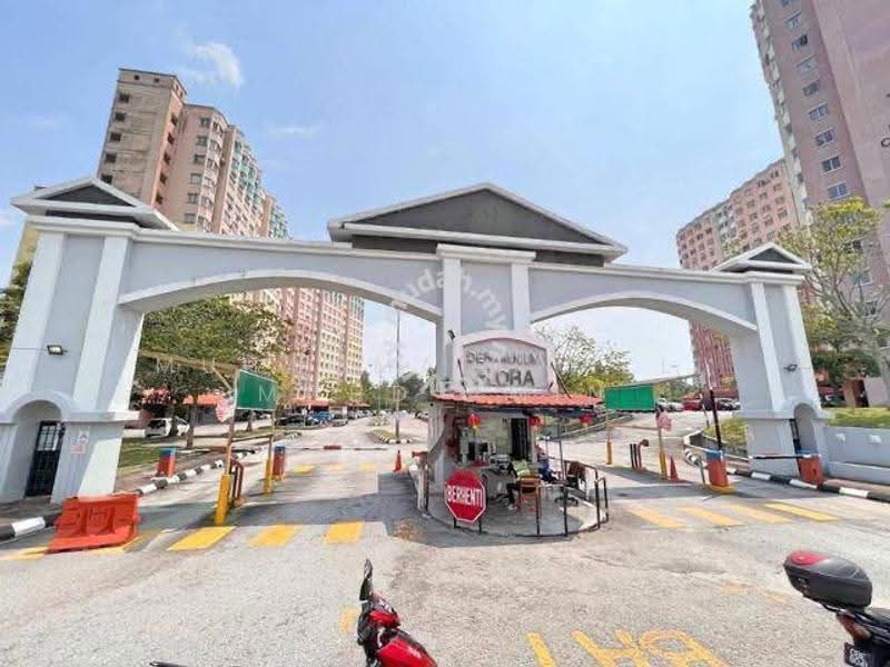 Residential Land for Sale in Bandar Putra Permai (Seri Kembangan) - Muhammad Nazli Mohd Amin - Exterior - PropertyGuru.com.my