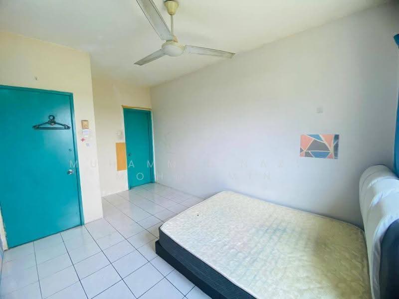 Residential Land for Sale in Bandar Putra Permai (Seri Kembangan) - Muhammad Nazli Mohd Amin - Bedroom - PropertyGuru.com.my
