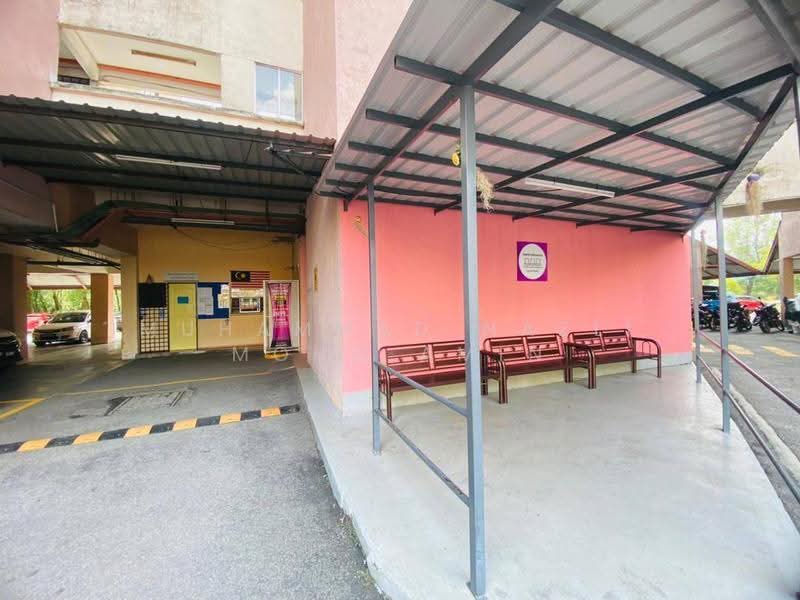 Residential Land for Sale in Bandar Putra Permai (Seri Kembangan) - Muhammad Nazli Mohd Amin - Exterior - PropertyGuru.com.my