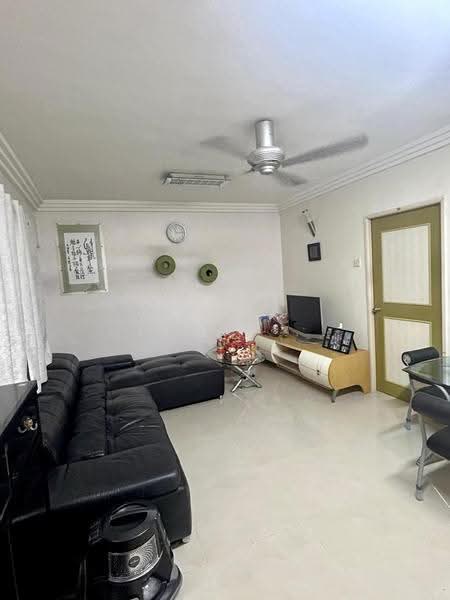 Pangsapuri untuk Disewa di Sri Ivori Apartment - Leong . - Living Room - PropertyGuru.com.my