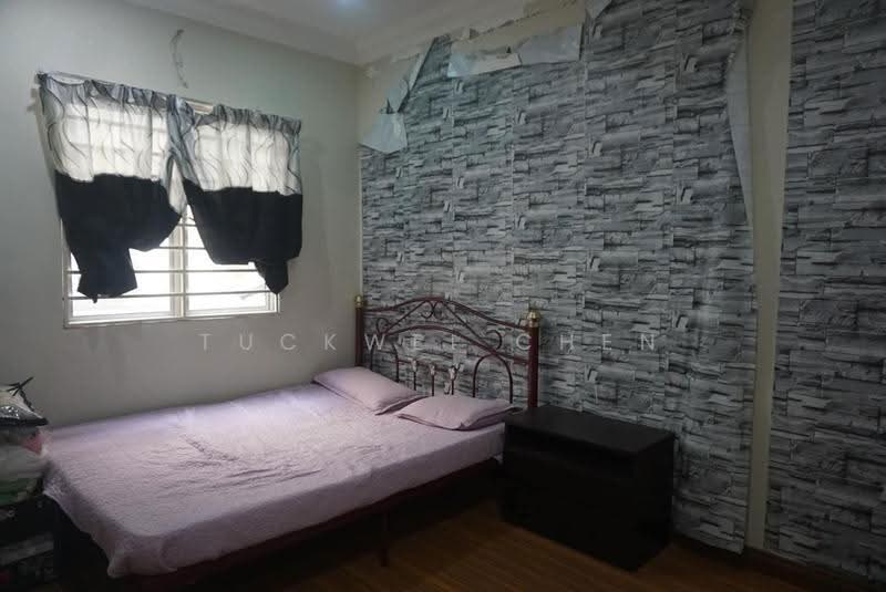 Apartment for Sale at Camellia Court - TuckWei Chen - Bedroom - PropertyGuru.com.my