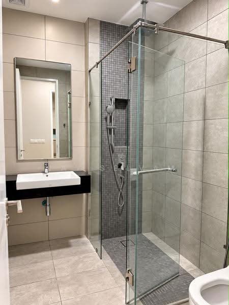 Kediaman Servis untuk Disewa di The Sentral Suites - Jay Selvam - Bathroom - PropertyGuru.com.my