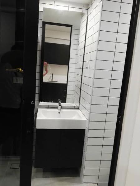 Service Residence for Rent at Flexus Signature - Tammy Chung - Bathroom - PropertyGuru.com.my