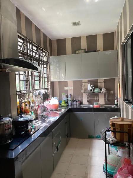 2.5-storey Terraced House for Sale in Batu 9 (Cheras) - Mary Yeoh - Kitchen - PropertyGuru.com.my