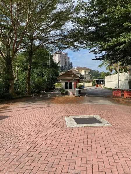 2.5-storey Terraced House for Sale in Batu 9 (Cheras) - Mary Yeoh - Exterior - PropertyGuru.com.my
