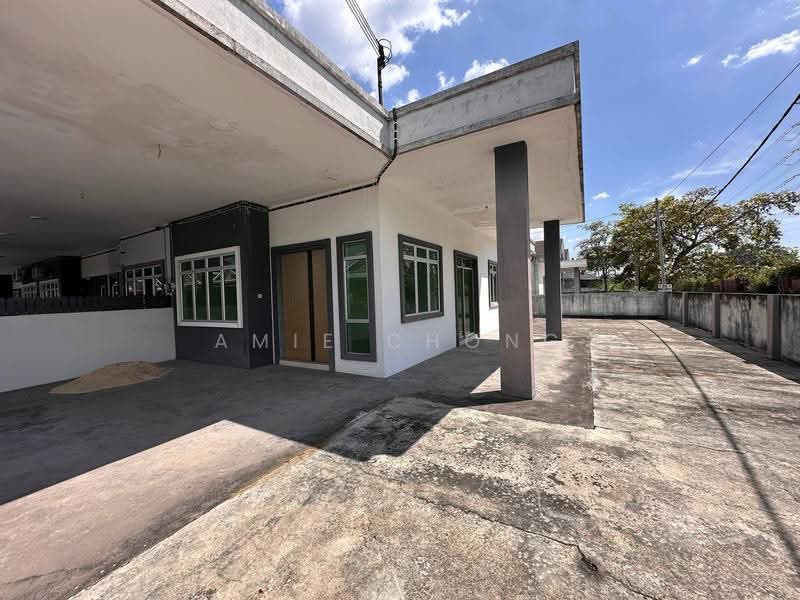 Rumah Teres 1-Tingkat untuk Dijual di Menglembu (Perak) - Amie Chong - Exterior - PropertyGuru.com.my