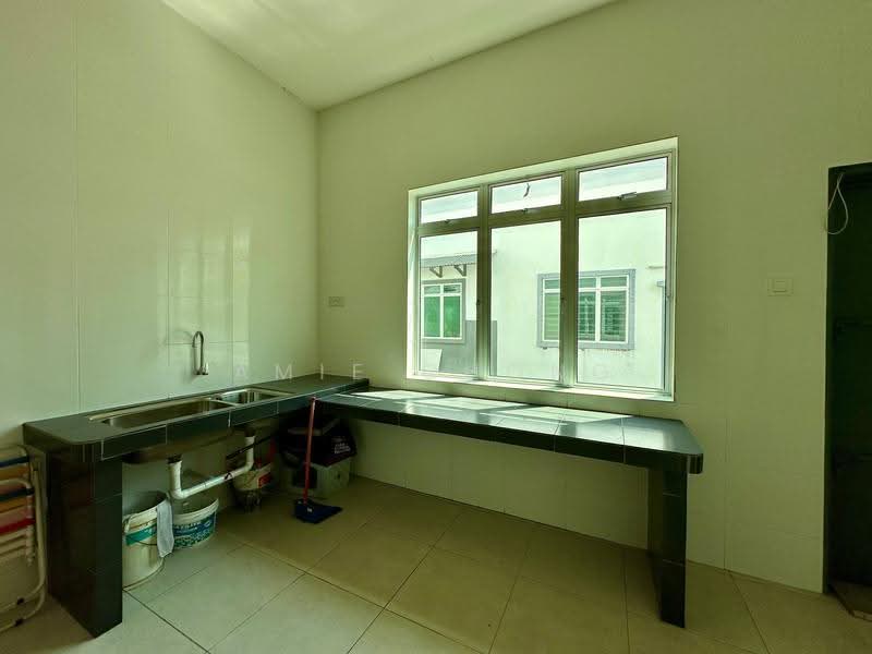 Rumah Teres 1-Tingkat untuk Dijual di Menglembu (Perak) - Amie Chong - Kitchen - PropertyGuru.com.my