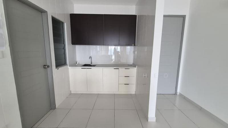 Service Residence for Sale at Axis Crown - Vincent Theo - Kitchen - PropertyGuru.com.my