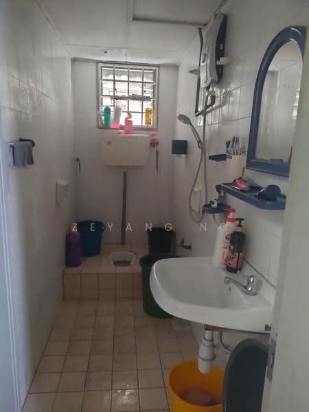 Apartment for Sale at Subang Perdana Goodyear Court 6 - Zeyang Ng - Bathroom - PropertyGuru.com.my