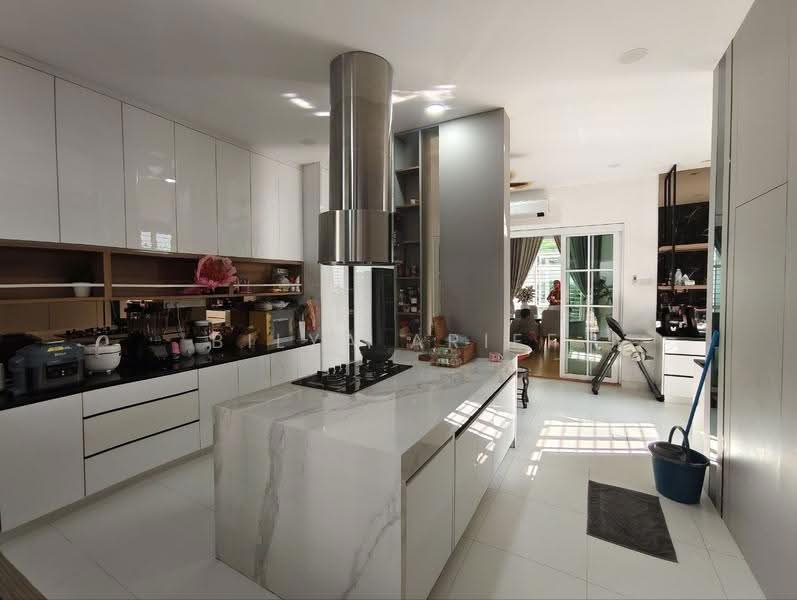 Bungalow House for Sale in Shah Alam (Selangor) - BILYA ARIFF - Kitchen - PropertyGuru.com.my