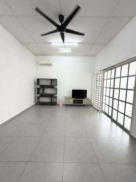 1-storey Terraced House for Rent in Taman Bagan (Butterworth) - Yvonne Lee - Living Room - PropertyGuru.com.my