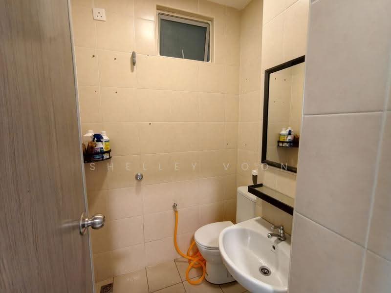 Kediaman Servis untuk Dijual di Avenue Garden - Shelley Voon - Bathroom - PropertyGuru.com.my