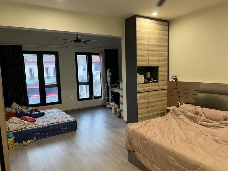 2-storey Terraced House for Rent in Pjs 5 (Petaling Jaya) - Kenix Lee - Bedroom - PropertyGuru.com.my