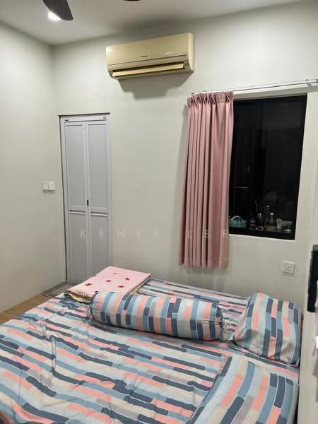 2-storey Terraced House for Rent in Pjs 5 (Petaling Jaya) - Kenix Lee - Bedroom - PropertyGuru.com.my