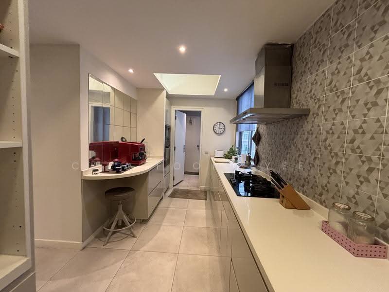 Condominium for Sale at 2 Hampshire - Chia Foong Yee - Kitchen - PropertyGuru.com.my