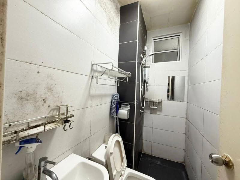 Apartment for Rent at Nusa Heights (Nusa Puncak) - Jasmine Chiew - Bathroom - PropertyGuru.com.my