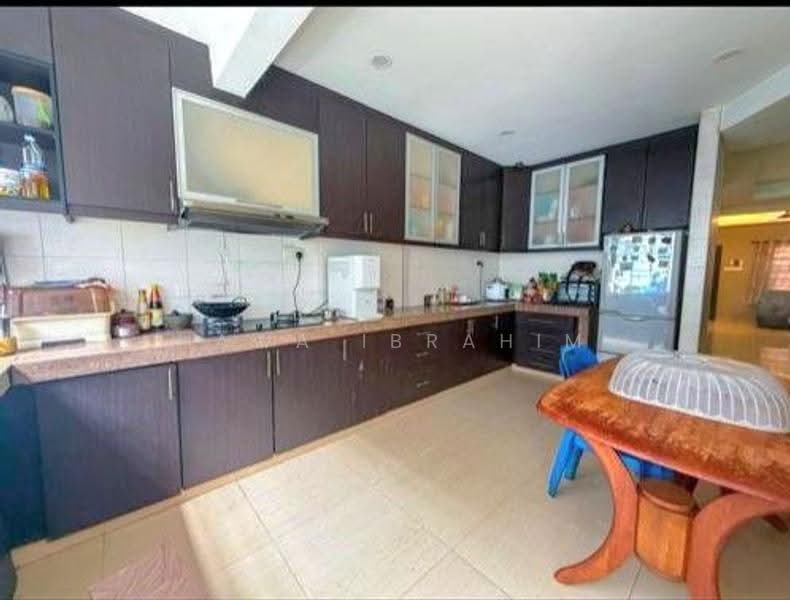 2-storey Terraced House for Sale in Prima Saujana (Kajang) - Hawa Ibrahim - Kitchen - PropertyGuru.com.my