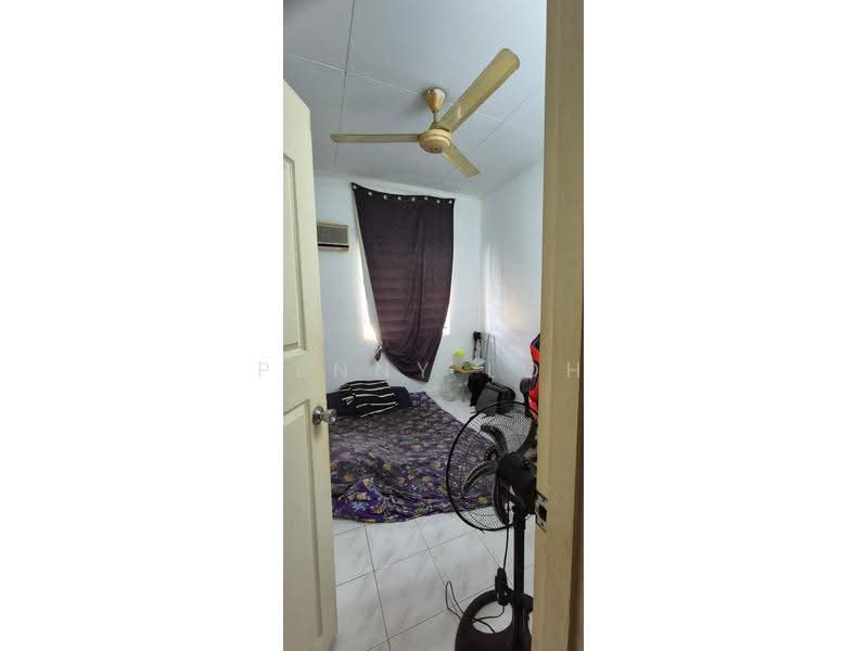 2-storey Terraced House for Sale in Taman Seri Bahagia (Cheras) - Penny Loh - Bedroom - PropertyGuru.com.my