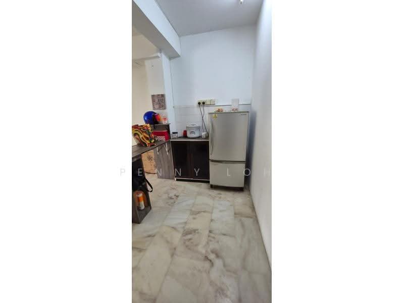 2-storey Terraced House for Sale in Taman Seri Bahagia (Cheras) - Penny Loh - Kitchen - PropertyGuru.com.my