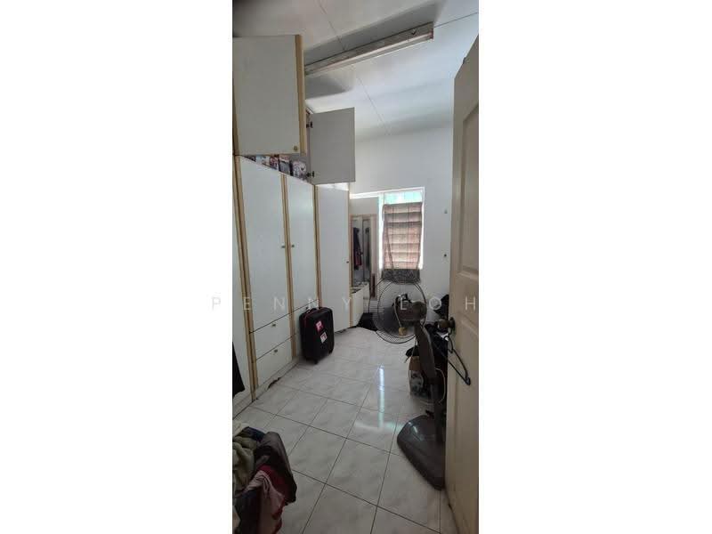 2-storey Terraced House for Sale in Taman Seri Bahagia (Cheras) - Penny Loh - Bedroom - PropertyGuru.com.my