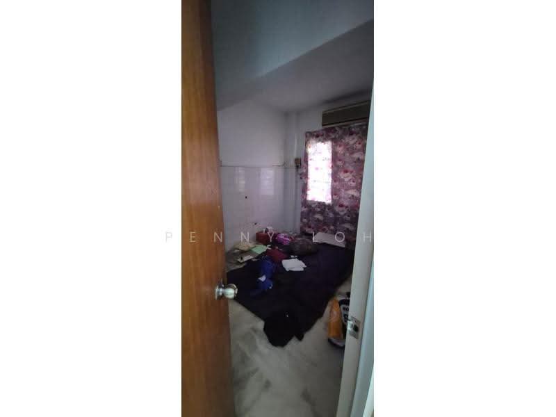 2-storey Terraced House for Sale in Taman Seri Bahagia (Cheras) - Penny Loh - Bedroom - PropertyGuru.com.my