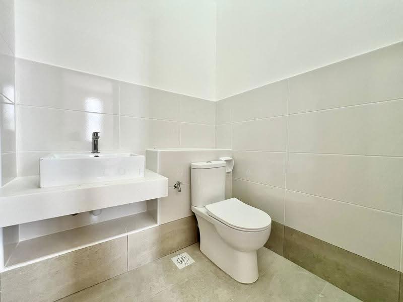 2-storey Terraced House for Rent in Eco Forest (Semenyih) - Rohani Daud - Bathroom - PropertyGuru.com.my